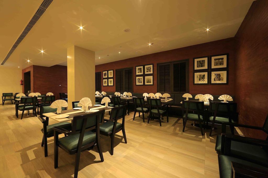 Hotel Regalia Tirupati Luaran gambar