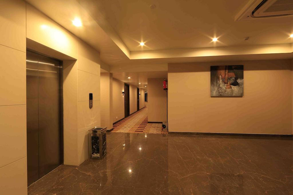 Hotel Regalia Tirupati Luaran gambar
